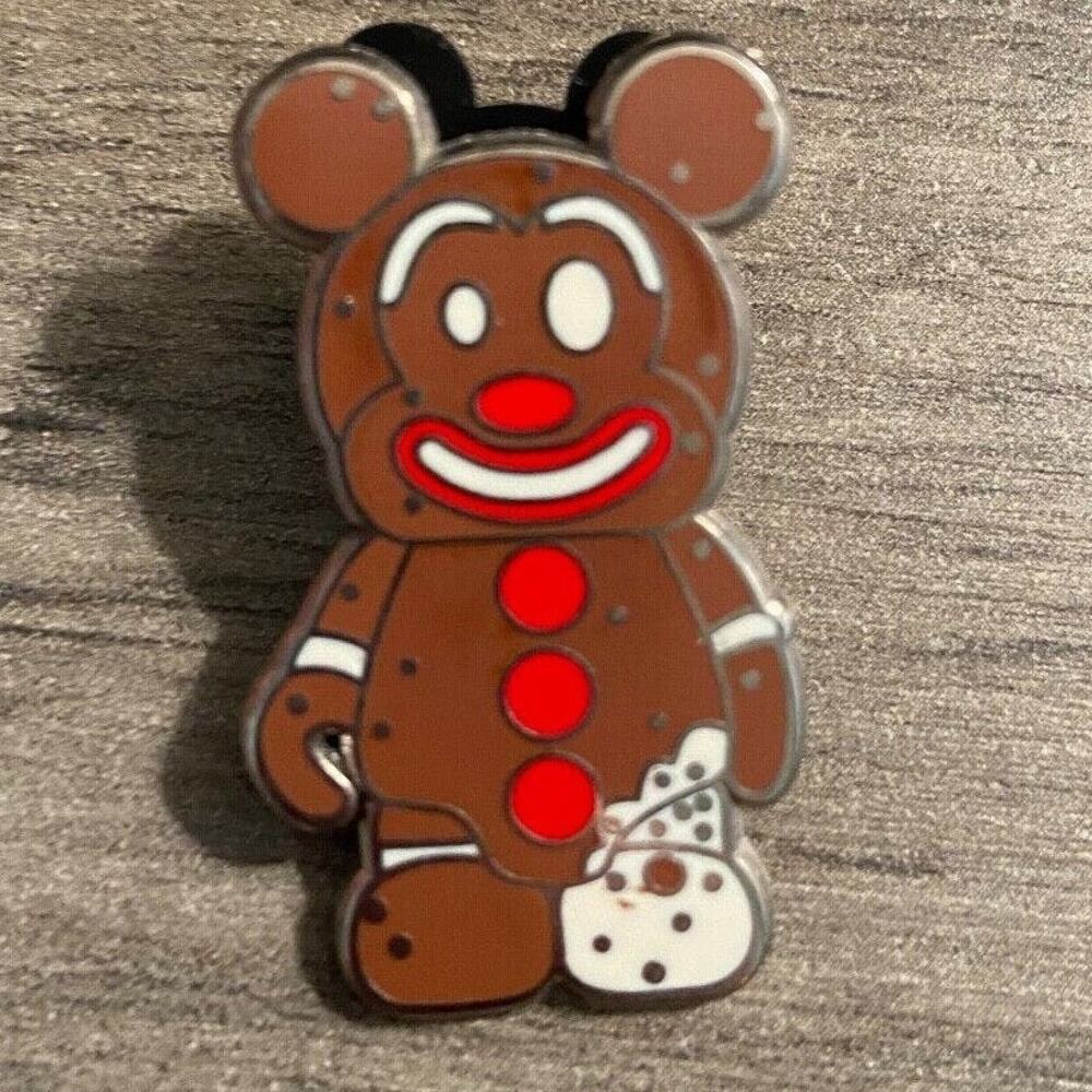 Disney Parks 2009 Trading Pin LR Vinylmation Holidays Christmas Gingerbread Man